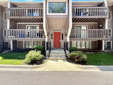 29870 W 12 Mile Rd #703, Farmington Hills, MI 48334