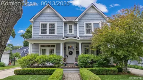 142 Griggs St, Rochester, MI 48307