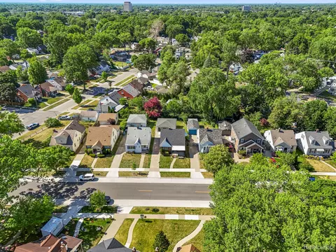View/Area - 22312 Madison St, Dearborn, MI 48124 photo 6 of 9