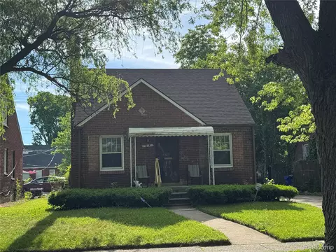 19216 Hickory St, Detroit, MI 48205