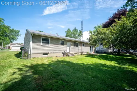Other - 1518 Diane Dr, Flushing, MI 48433 photo 11 of 14