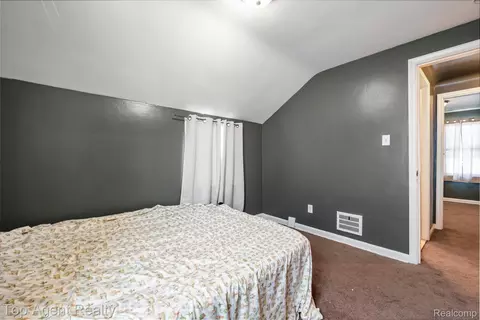 Other - 22085 Rausch Ave, Eastpointe, MI 48021 photo 5 of 15