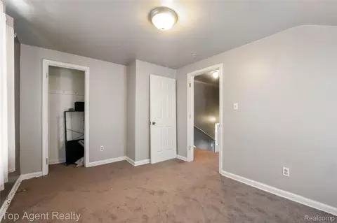 Other - 22085 Rausch Ave, Eastpointe, MI 48021 photo 4 of 15