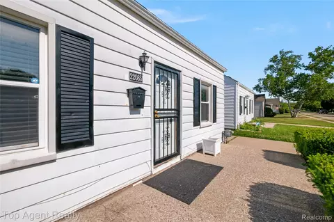 Other - 22085 Rausch Ave, Eastpointe, MI 48021 photo 11 of 15