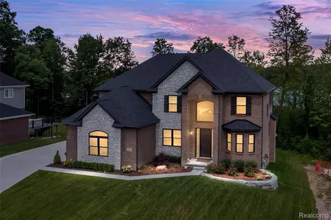 6002 Monarch, Village Of Clarkston, MI 48348