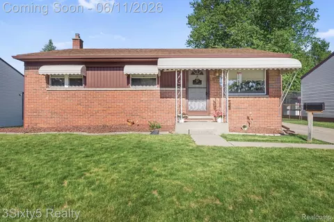 5048 Glenis St, Dearborn Heights, MI 48125