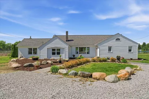 68991 Mound Rd, Washington, MI 48095