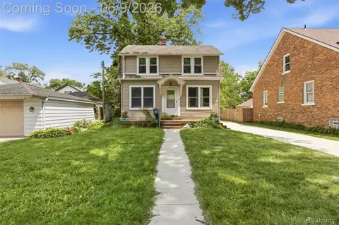21934 Linwood Ave, Eastpointe, MI 48021