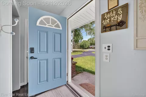 Entry Way - 82 E Hurst Dr, Troy, MI 48085 photo 1 of 2