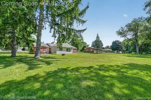 Other - 82 E Hurst Dr, Troy, MI 48085 photo 16 of 21