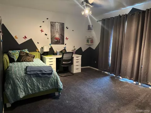 Bedroom - 2136 Millstream Dr, Wixom, MI 48393 photo 2 of 3
