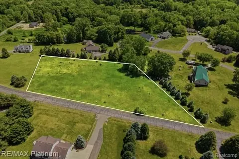 00 Iosco Mountain Rd E, Iosco, MI 48137