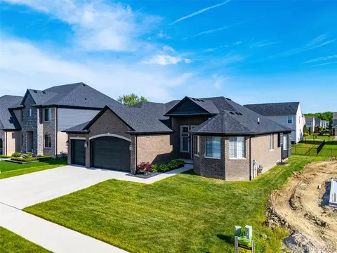 Other - 19077 Thompson Dr, Macomb, MI 48042 photo 2 of 10
