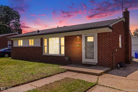 28691 Hales St, Madison Heights, MI 48071