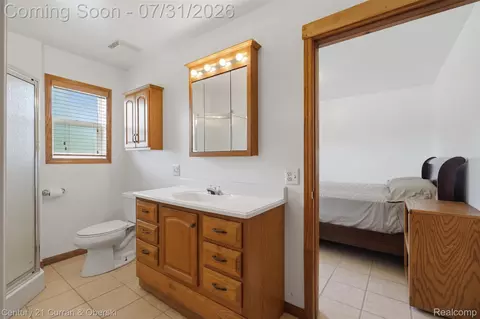 Bath - 3450 Grey Tower Rd, Jackson, MI 49201 photo 5 of 5