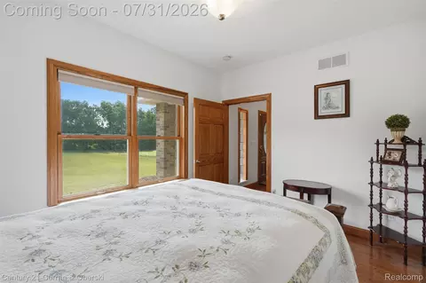 Bedroom - 3450 Grey Tower Rd, Jackson, MI 49201 photo 7 of 10