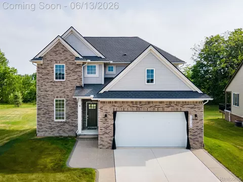 13178 Demil Dr, Romeo, MI 48065