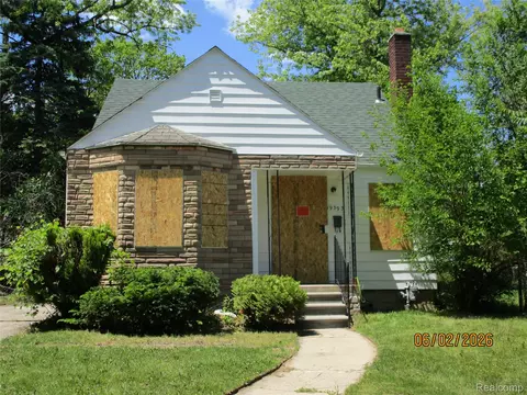 19393 Rowe St, Detroit, MI 48205