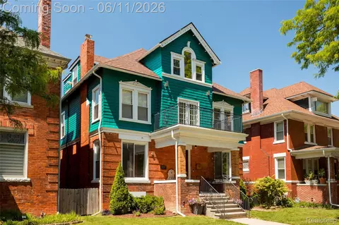227 Melbourne St, Detroit, MI 48202