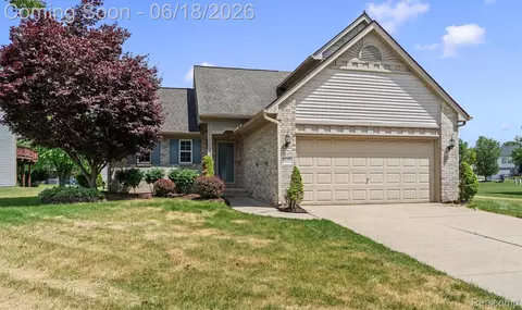 8249 Clocktower Ct, Romulus, MI 48174