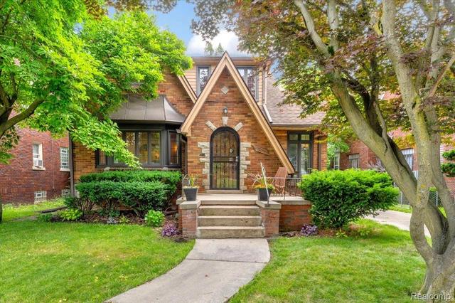 18415 Lancashire St, Detroit, MI 48223