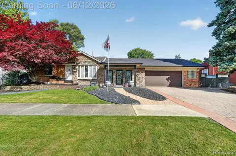 16244 Philomene Blvd, Allen Park, MI 48101