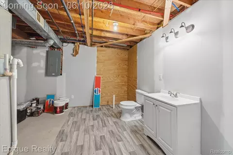 Bath - 12272 E Mount Morris Rd, Richfield, MI 48423 photo 2 of 2