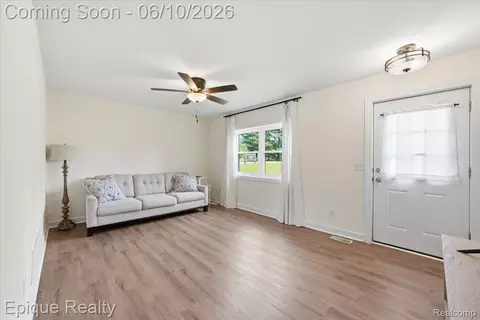 Living - 12272 E Mount Morris Rd, Richfield, MI 48423 photo 3 of 3