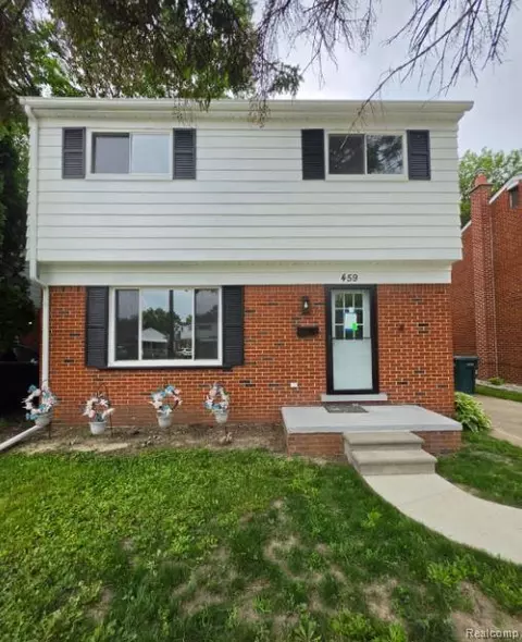 459 New York Ave, Lincoln Park, MI 48146