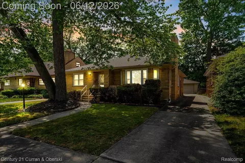 20123 Lauder St, Detroit, MI 48235