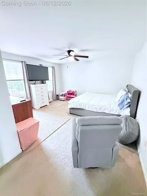 Bedroom - 38798 Covington Dr, Wayne, MI 48184 photo 9 of 15