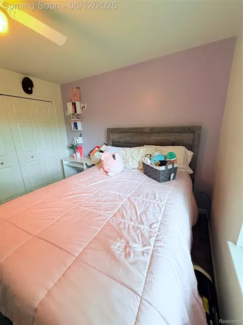 Bedroom - 38798 Covington Dr, Wayne, MI 48184 photo 13 of 15