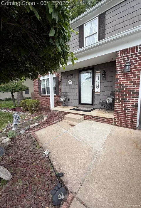 Exterior - 38798 Covington Dr, Wayne, MI 48184 photo 1 of 9