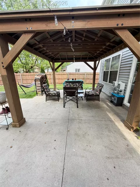 Exterior - 38798 Covington Dr, Wayne, MI 48184 photo 3 of 9
