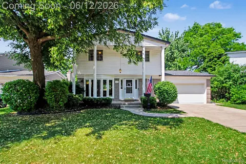 7235 Irongate Rd, Canton, MI 48187