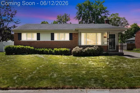 41119 Russet Ln, Plymouth, MI 48170