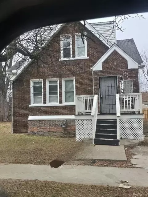 9166 Devonshire Rd, Detroit, MI 48224