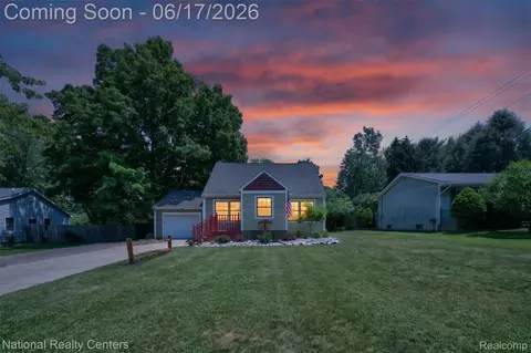 502 N Main St, Webberville, MI 48892
