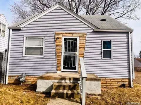18918 Dresden St, Detroit, MI 48205