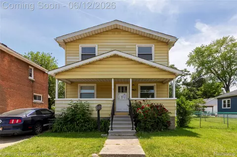 1463 Reo Ave, Lincoln Park, MI 48146