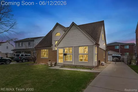 3 Morross Ct, Dearborn, MI 48126