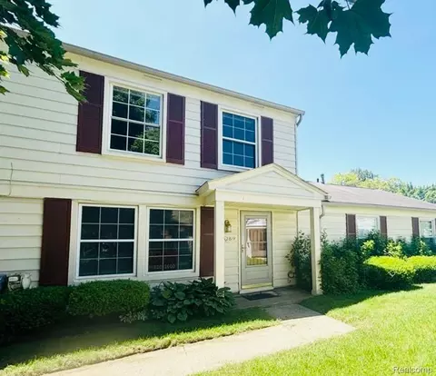 2814 Willow, Orion, MI 48360