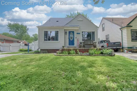 1813 Buckingham Ave, Lincoln Park, MI 48146