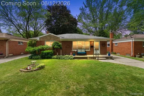 29555 Herbert St, Madison Heights, MI 48071