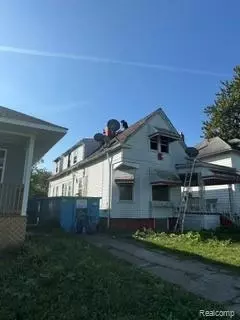 306 Kenilworth St, Detroit, MI 48202