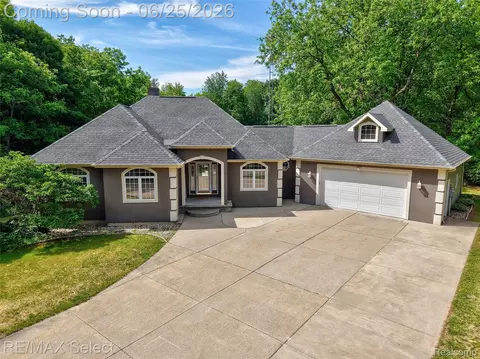 3406 E Vienna Rd, Thetford, MI 48420