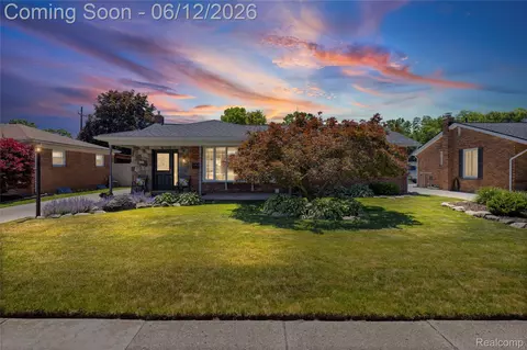 35481 Hathaway St, Livonia, MI 48150