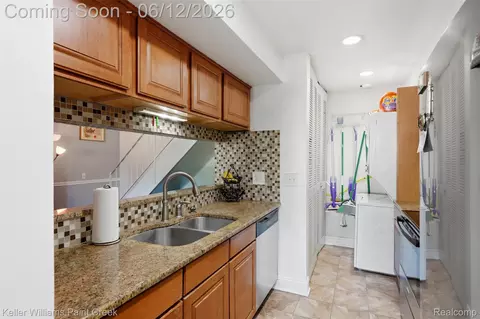 Other - 3192 Beechtree Ct, Orion, MI 48360 photo 7 of 10