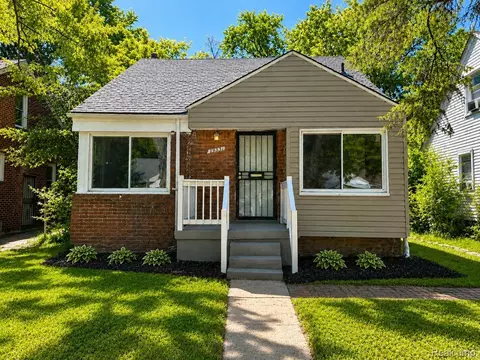 19931 Oakfield St, Detroit, MI 48235