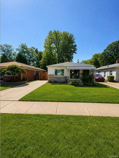 4484 Ziegler St, Dearborn Heights, MI 48125
